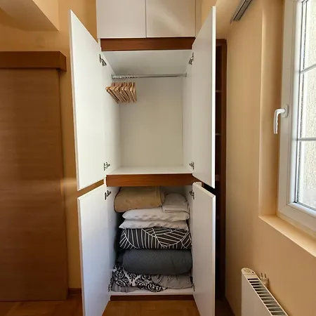 Suncani 36, Apartamento *